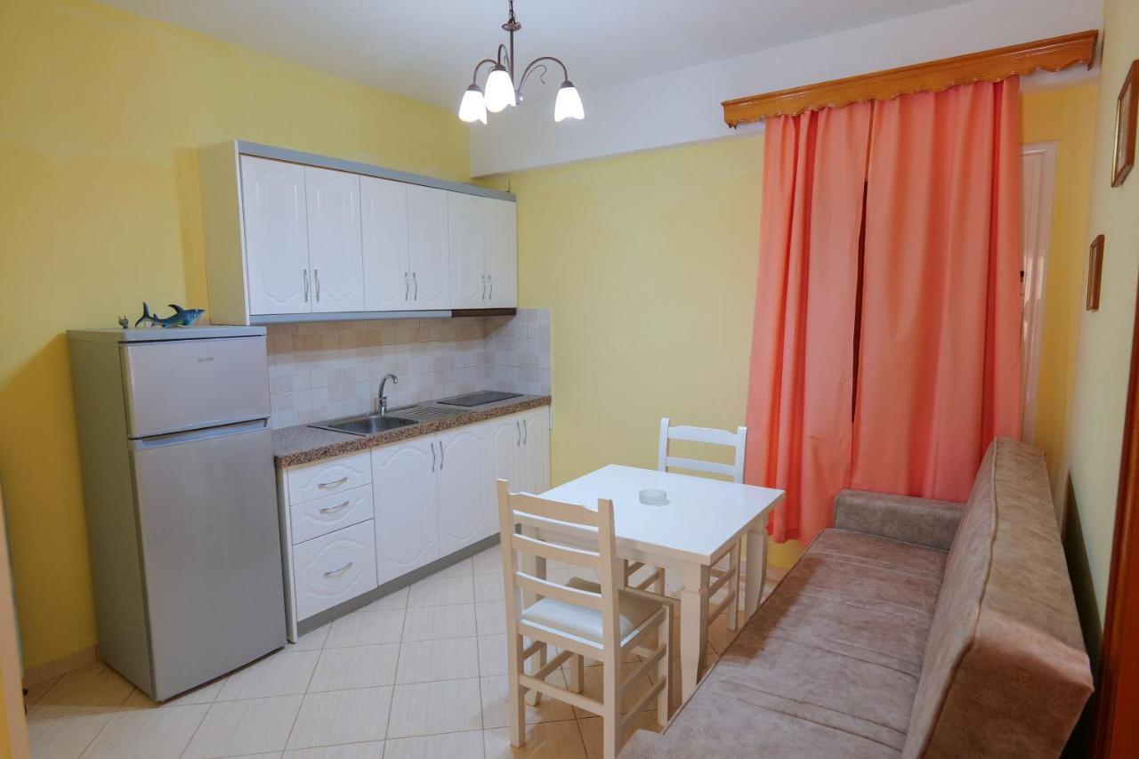 Sunny Holiday Sarandë Eksteriør billede