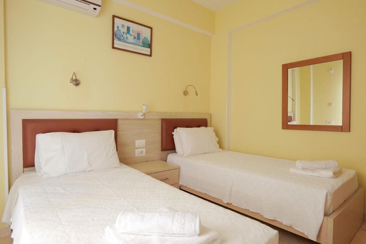 Sunny Holiday Sarandë Eksteriør billede