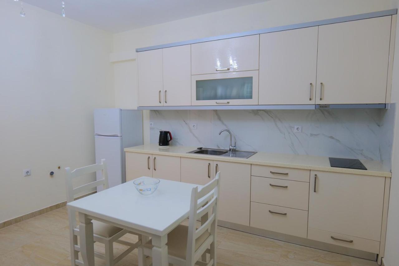 Sunny Holiday Sarandë Eksteriør billede