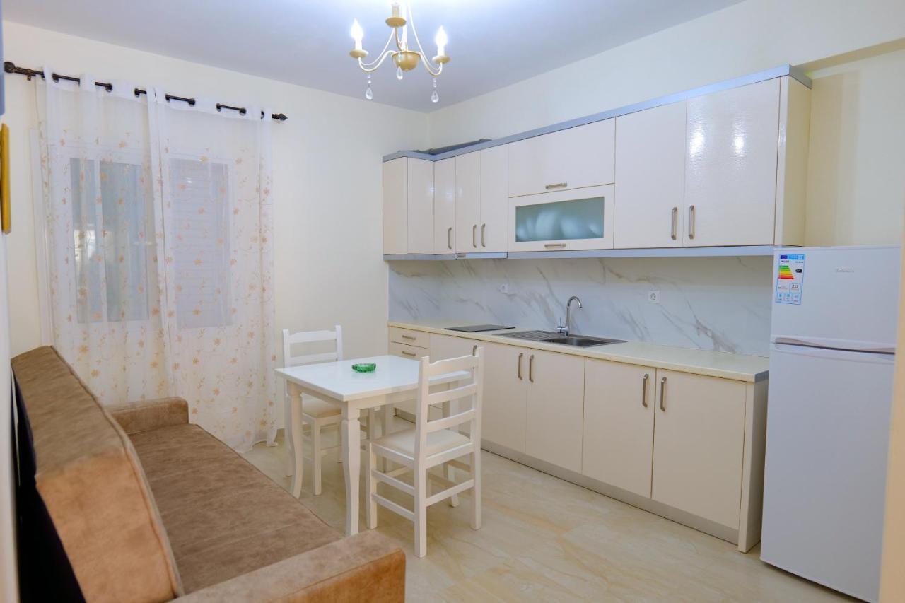 Sunny Holiday Sarandë Eksteriør billede