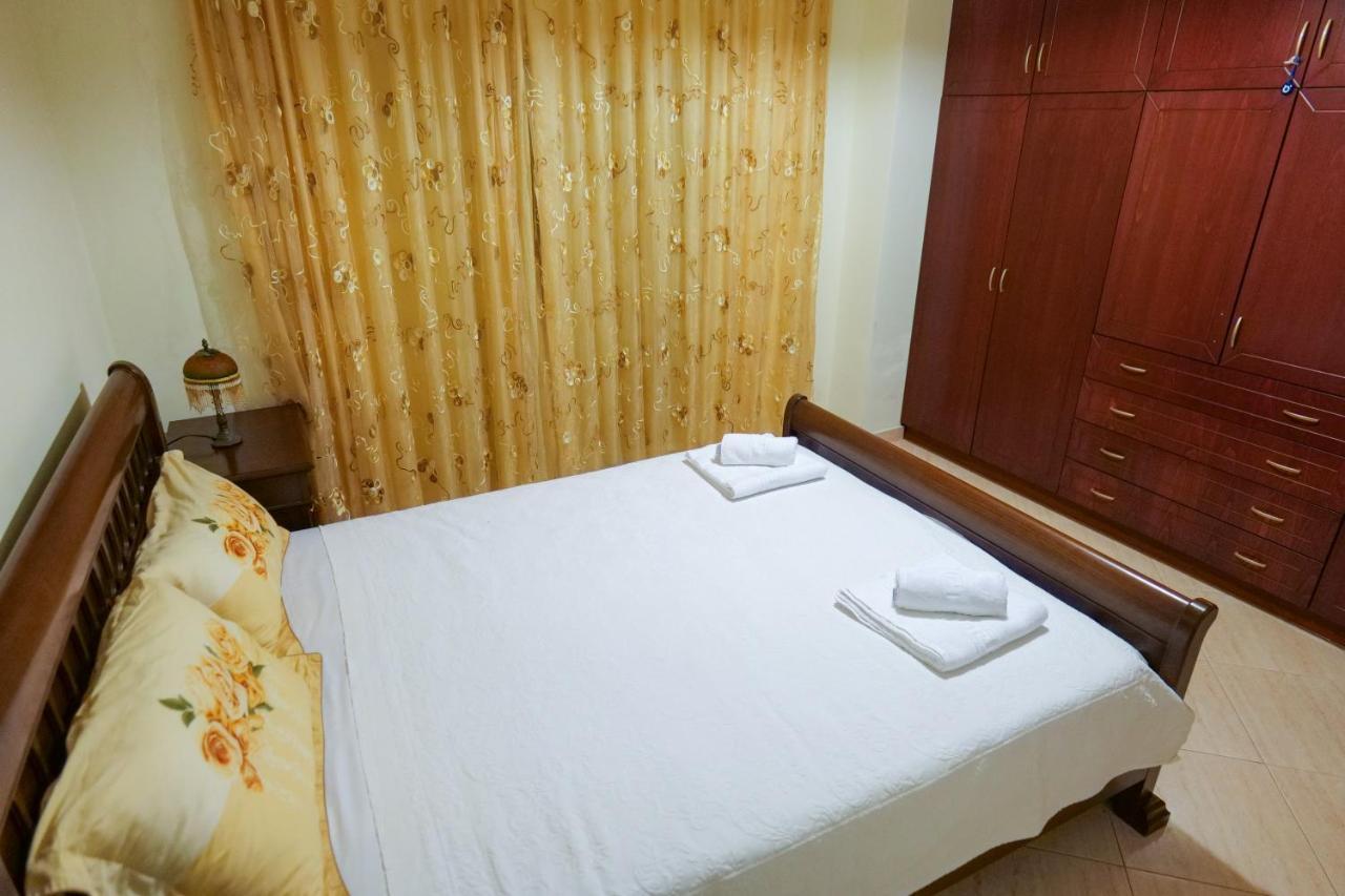 Sunny Holiday Sarandë Eksteriør billede