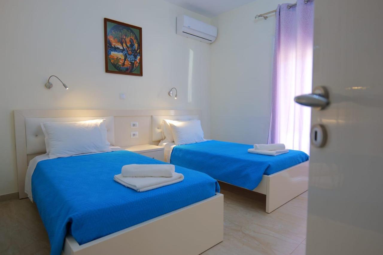 Sunny Holiday Sarandë Eksteriør billede